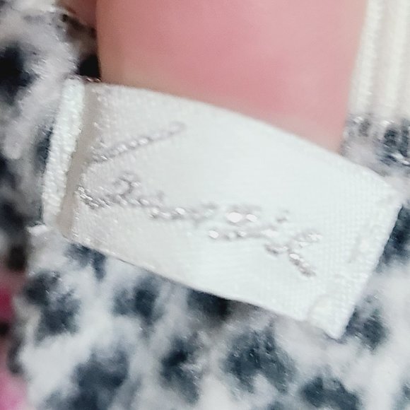 Kensie Onesie Hooded Fleece Pattern PJ's Large - Picture 6 of 16